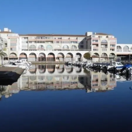 Charmant 2 Pieces Avec Loggia, Climatisation Et Parking A 300m Plage - Fr-1-338-168